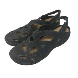 Croft and Barrow Ortholite Shoes. Size 7.5M.